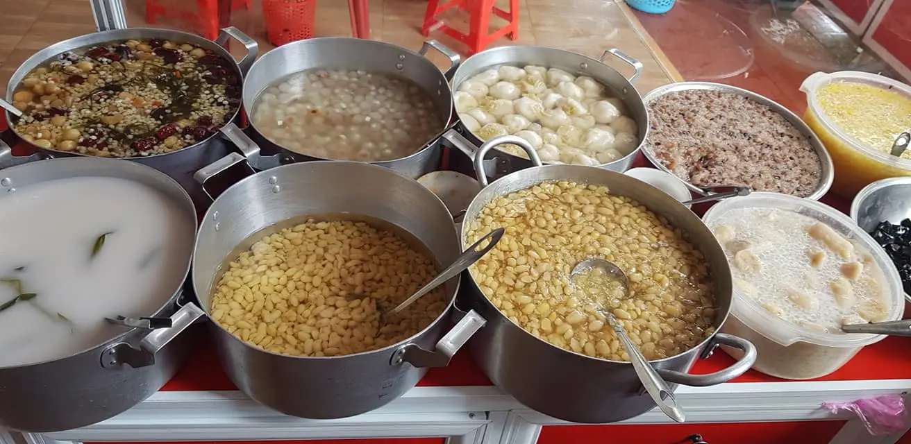 Ghé tiệm Chè bà Tám để tìm về miền ký ức tuổi thơ đẹp đẽ 5