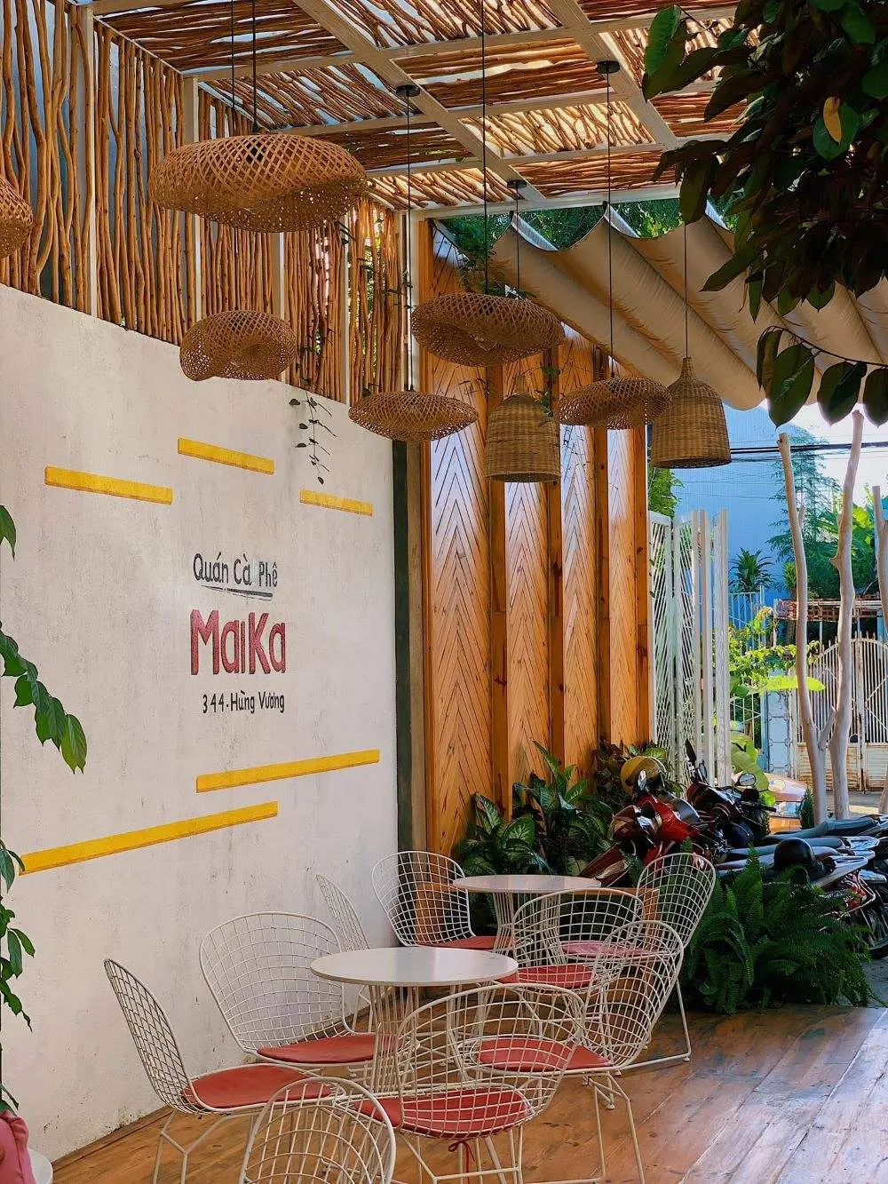 Kh&aacute;m ph&aacute; Maika Coffee, mang hơi thở phong c&aacute;ch nhiệt đới về Kon Tum 3