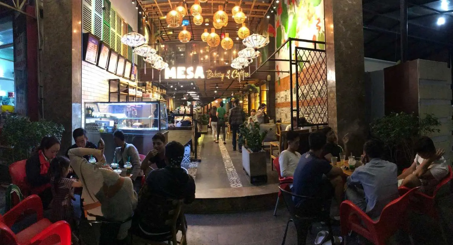 Mesa Bakery Coffee nơi lu&ocirc;n mang đến l&agrave;n gi&oacute; mới mẻ với menu độc đ&aacute;o 2