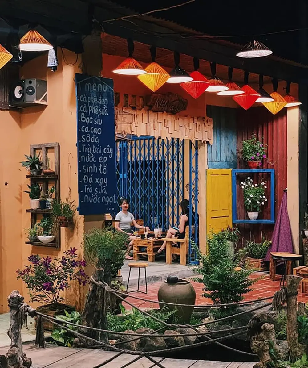 Nh&agrave; Coffee ở Kon Tum, si&ecirc;u đẹp si&ecirc;u dễ thương 11