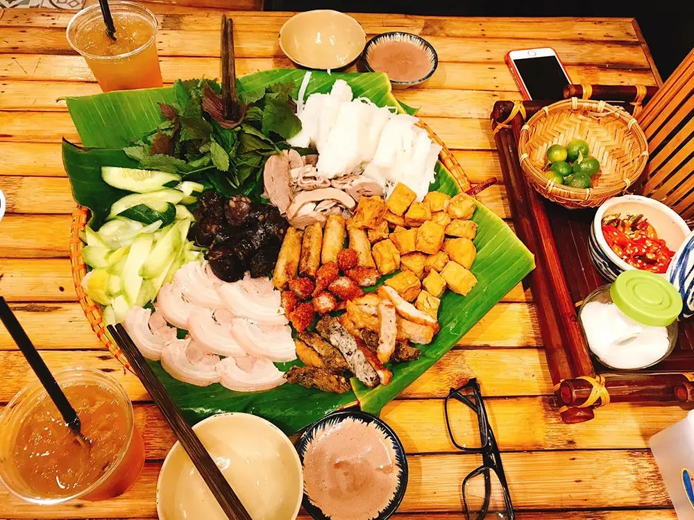 &Oacute; O Qu&aacute;n, nơi tụ tập cực cool tại Kon Tum 4