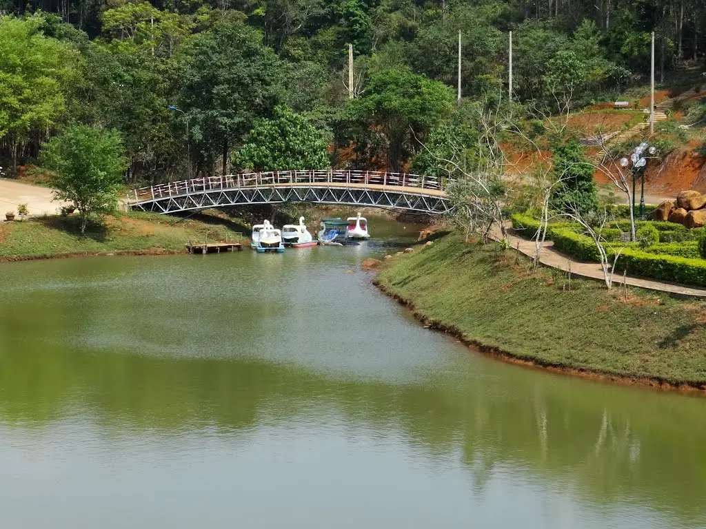 Lịch tr&igrave;nh TP HCM - Măng Đen 3N2D cho hội cuồng du lịch 4