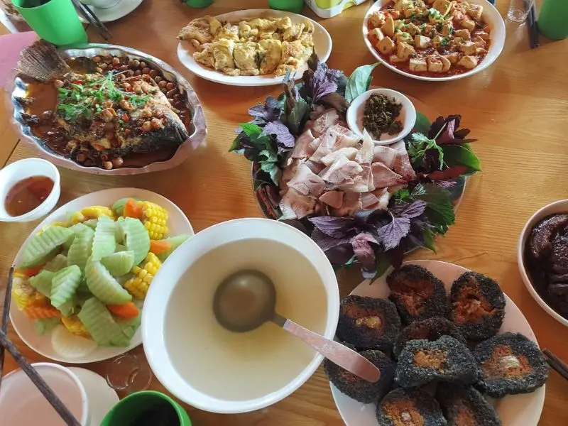 Rực rỡ vẻ đẹp thung lũng hoa Bắc H&agrave; giữa cao nguy&ecirc;n T&acirc;y Bắc 7