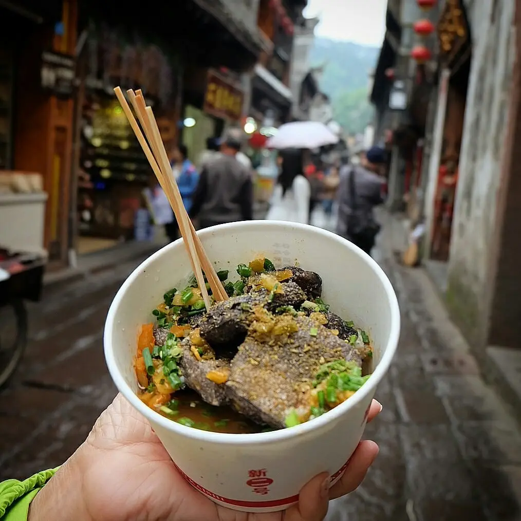 Một ng&agrave;y ở H&agrave; Khẩu - Chuyến đi vượt bi&ecirc;n sang nước bạn với những trải nghiệm mới mẻ 10