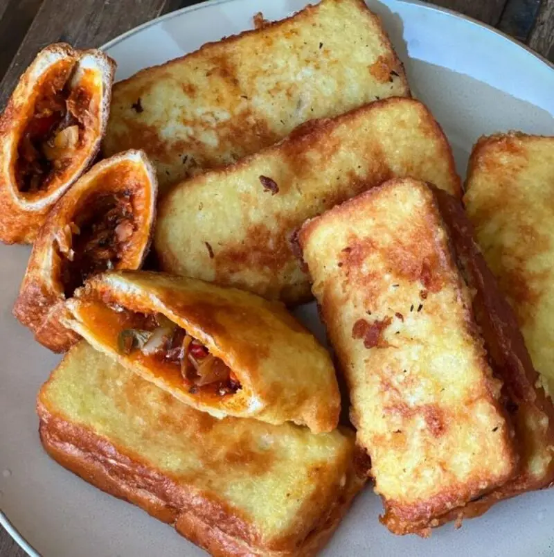 Roti Canai: M&oacute;n b&aacute;nh thơm dậy m&ugrave;i bơ nức tiếng Malaysia 8