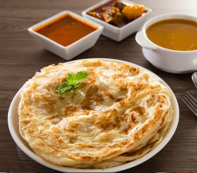 Roti Canai: Món bánh thơm dậy mùi bơ nức tiếng Malaysia