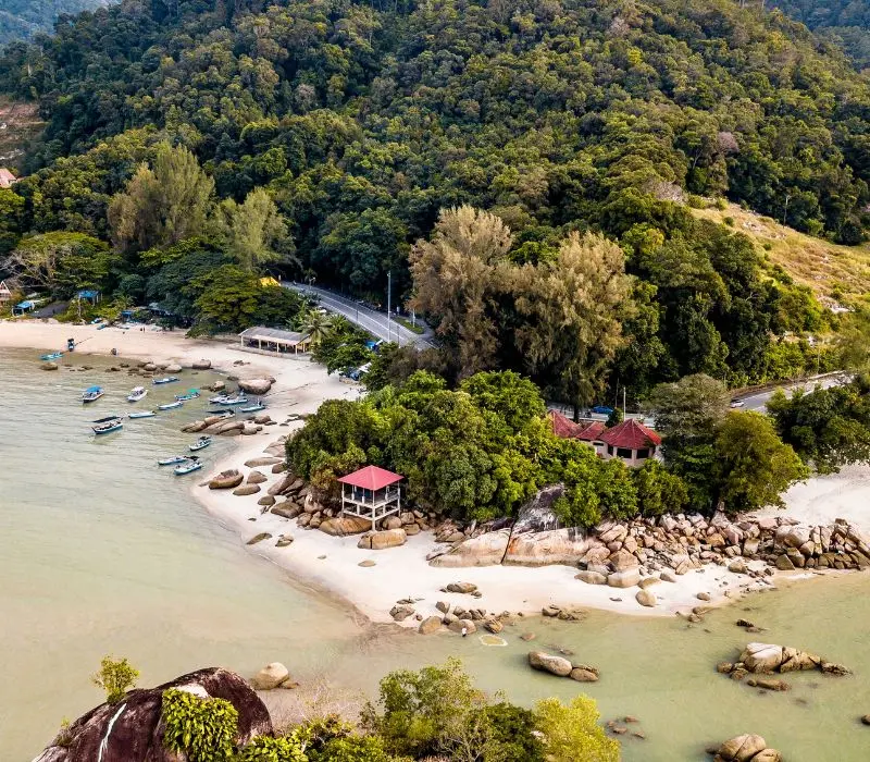 Batu Ferringhi: Thi&ecirc;n đường biển kh&ocirc;ng thể bỏ lỡ tại Malaysia 4