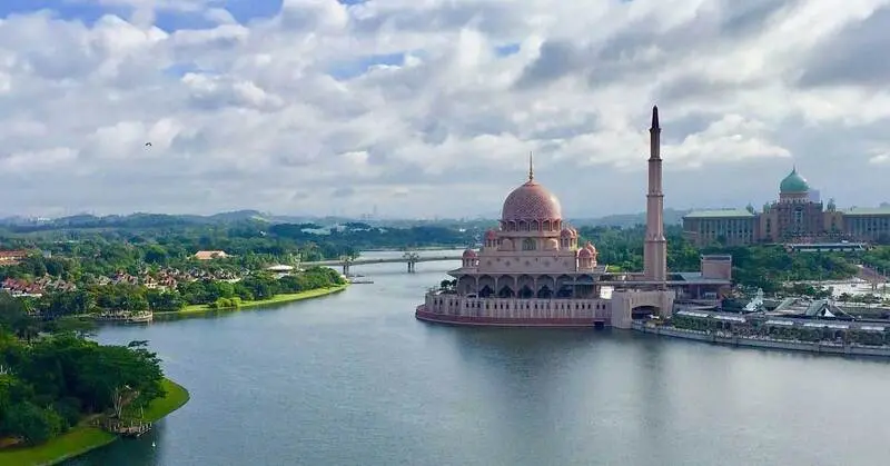 Du ngoạn Putrajaya, th&agrave;nh phố mới của Malaysia 10