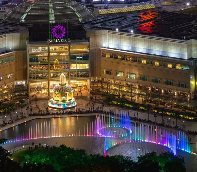 Kh&aacute;m ph&aacute; KLCC, trung t&acirc;m biểu tượng đẳng cấp của Kuala Lumpur 6