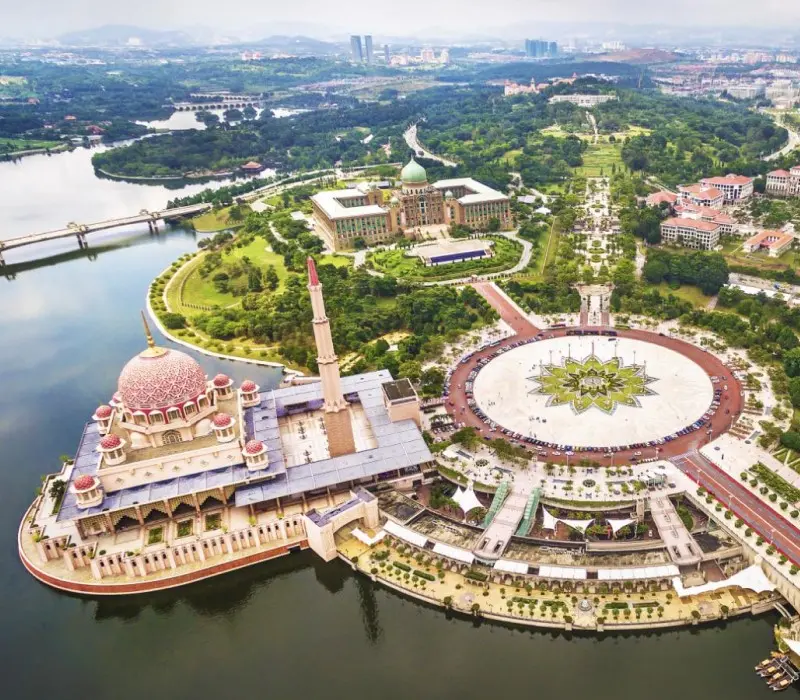 Du ngoạn Putrajaya, thành phố mới của Malaysia