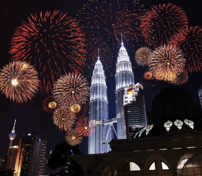 Du lịch Malaysia dịp Hari Merdeka, h&ograve;a m&igrave;nh v&agrave;o n&eacute;t đẹp văn h&oacute;a 8