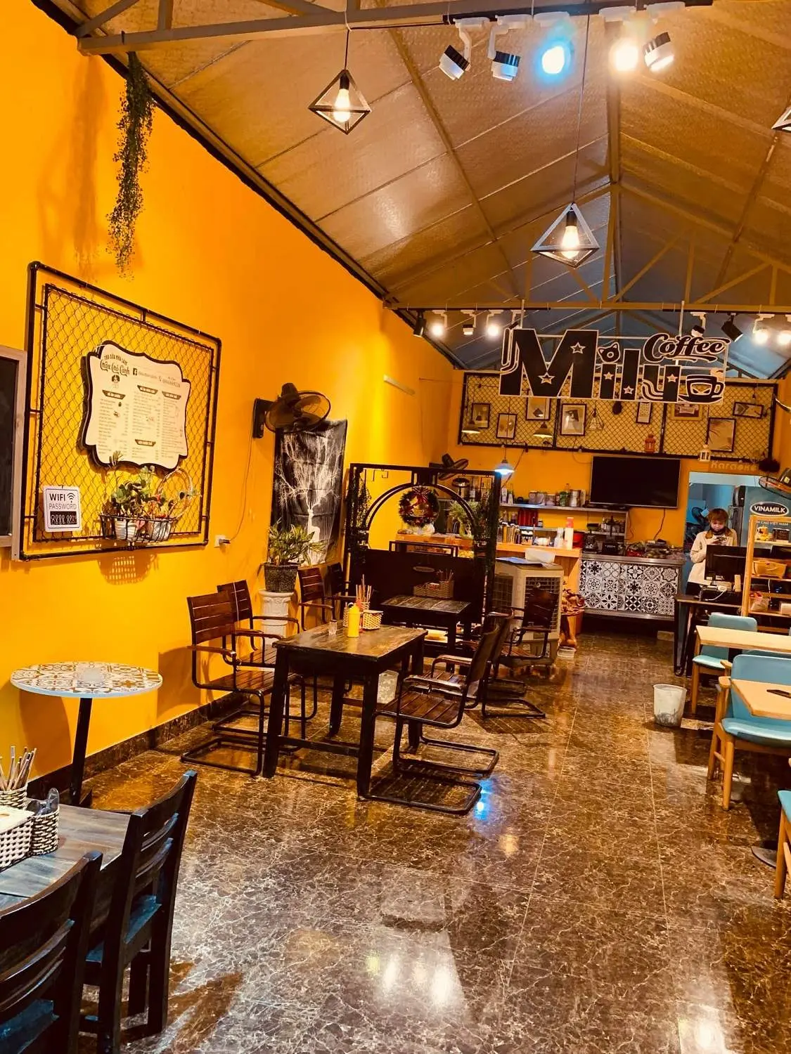 H&ograve;a v&agrave;o thế giới ẩm thực tuổi teen c&ugrave;ng m&oacute;n ngon kh&oacute; cưỡng tại Milu Coffee 10