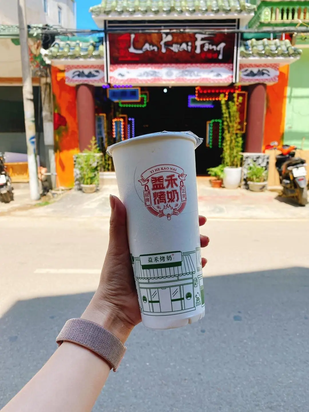 Lan Kwai Fong Mộc Ch&acirc;u - Đổi gi&oacute; với kh&ocirc;ng gian ẩm thực Hongkong cực chất tại Mộc Ch&acirc;u 3