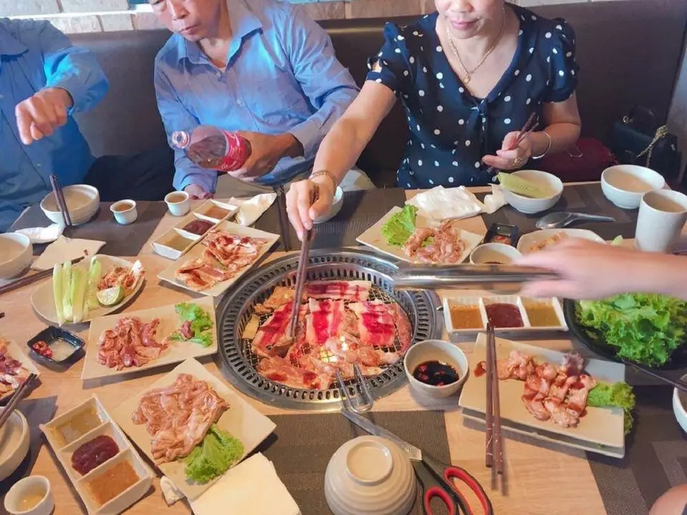Nh&agrave; h&agrave;ng Ken BBQ Mộc Ch&acirc;u - Thi&ecirc;n đường lẩu nướng v&ugrave;ng T&acirc;y Bắc 6