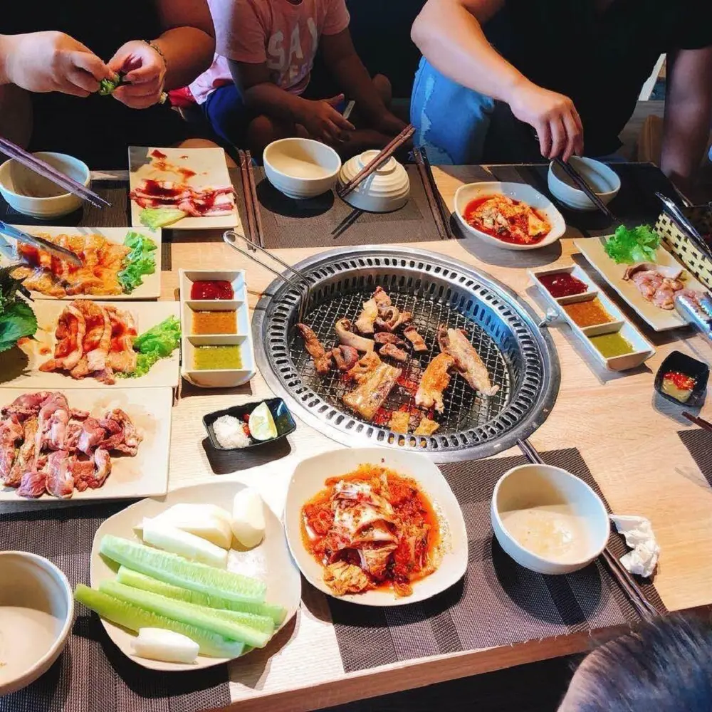Nh&agrave; h&agrave;ng Ken BBQ Mộc Ch&acirc;u - Thi&ecirc;n đường lẩu nướng v&ugrave;ng T&acirc;y Bắc 3