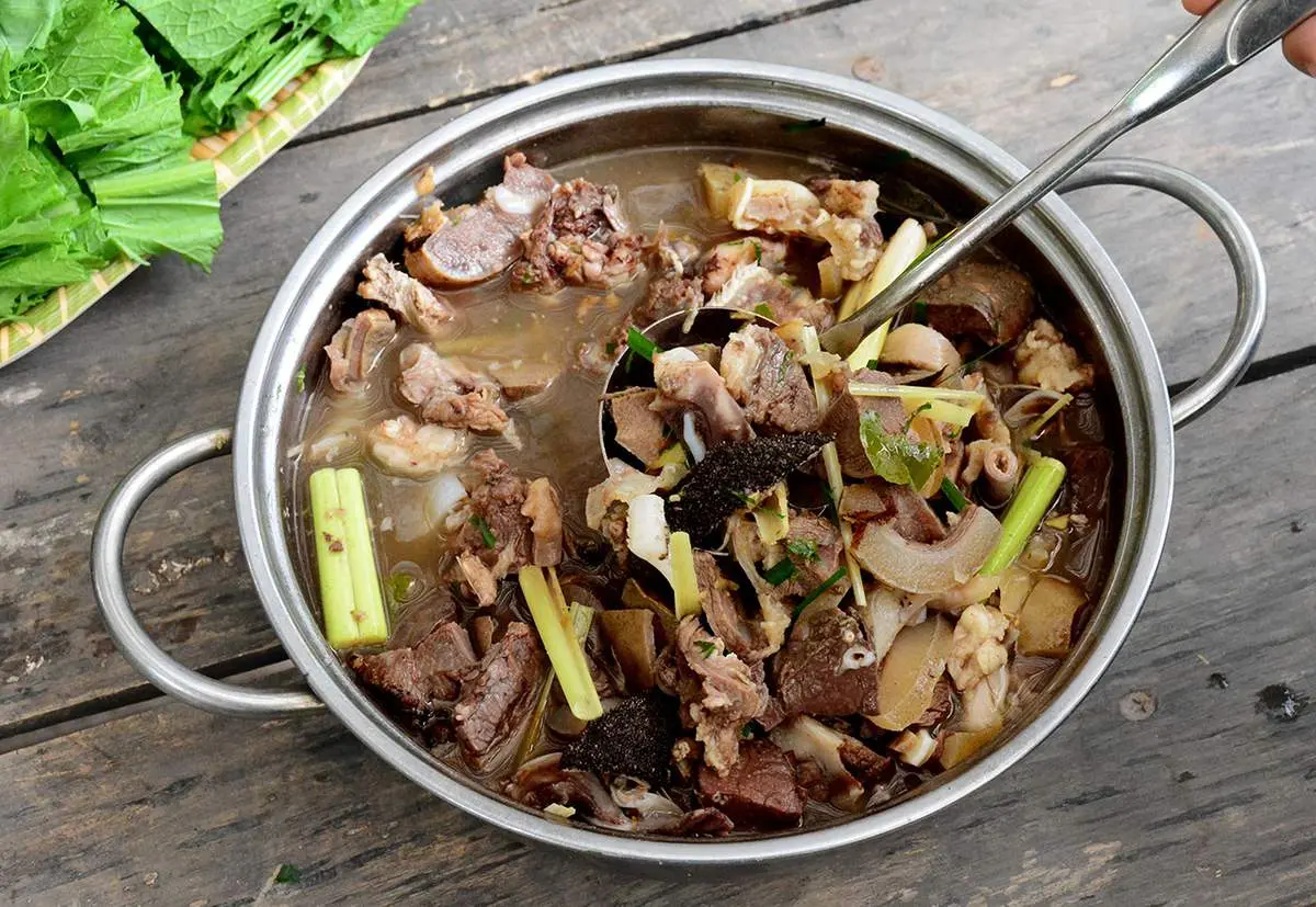 Thắng cố Mộc Châu - Món ăn đậm đà phong vị Tây Bắc