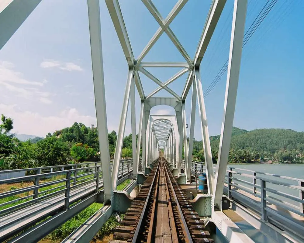 Cầu sắt Nha Trang - Tọa độ sống ảo si&ecirc;u hot v&agrave; đậm chất ho&agrave;i niệm 4