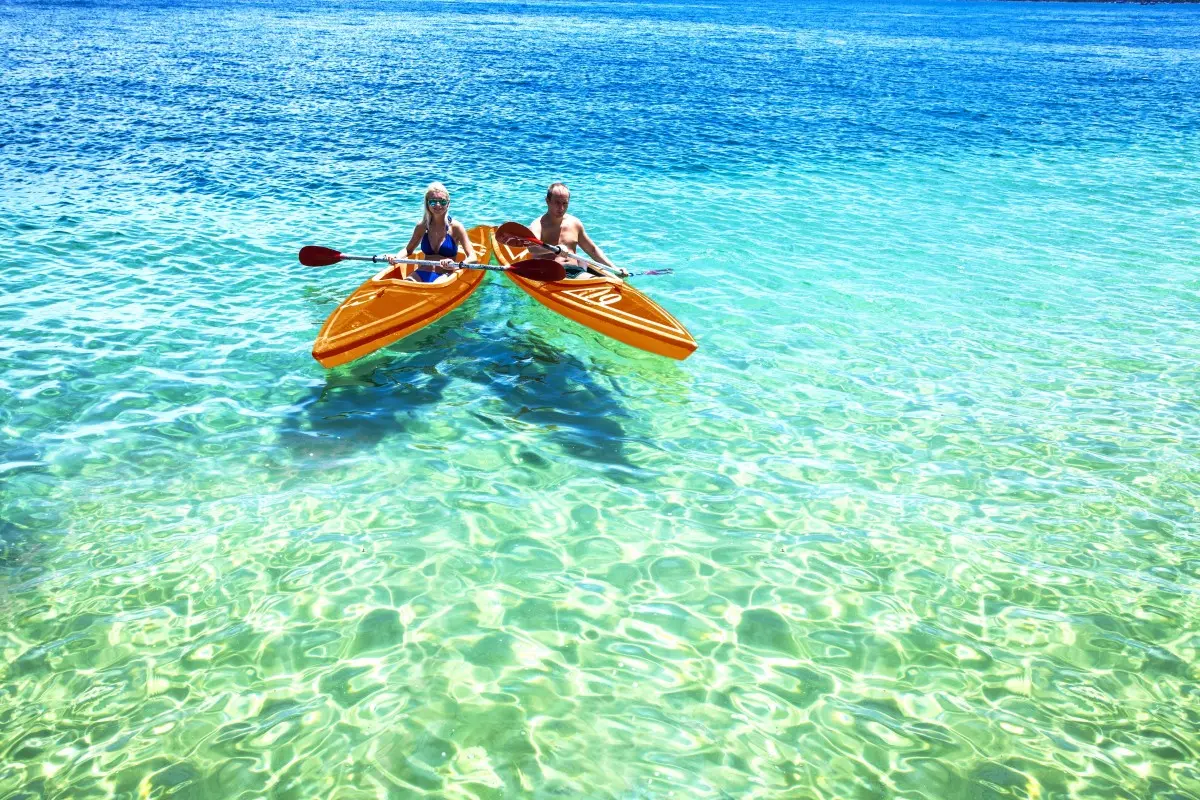 Đảo Yến - Hòn Nội Nha Trang, Chốn thiên đường ảo huyền với màu biển xanh 16