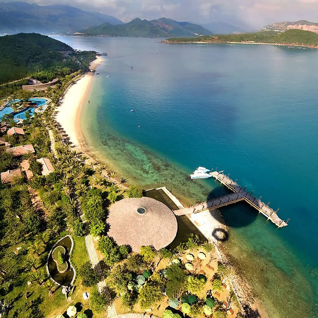 H&ograve;n Tằm Nha Trang - Vẻ đẹp trữ t&igrave;nh thơ mộng giữa đại dương xanh ng&aacute;t 2