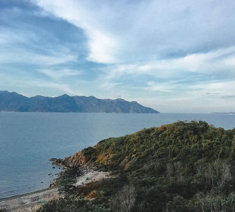 L&ecirc;n lịch chinh phục Đ&egrave;o Lương Sơn Nha Trang c&ugrave;ng hội cạ cứng 6