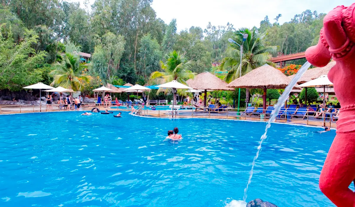 Suối kho&aacute;ng n&oacute;ng Th&aacute;p B&agrave; Nha Trang - Thi&ecirc;n đường thư gi&atilde;n vạn người m&ecirc; 14