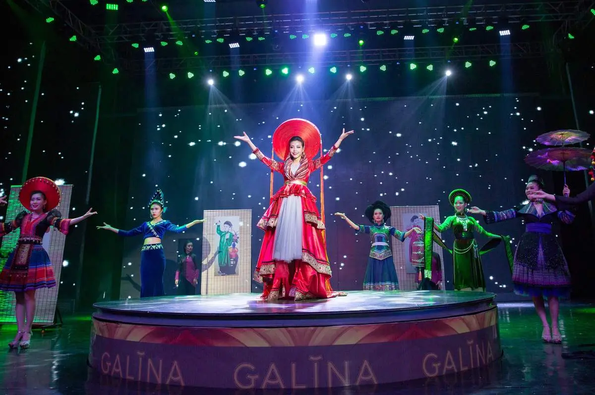 Galina Show Nha Trang - Chìm đắm trong không gian nghệ thuật đậm nét Á Châu tại thành phố biển