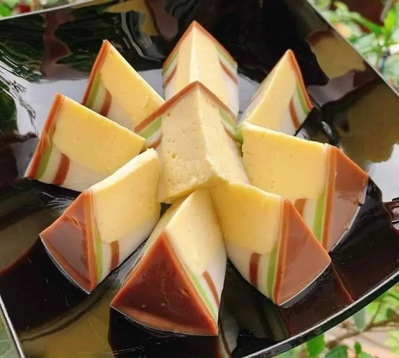 B&aacute;nh flan đ&ocirc;ng sương Nha Trang, m&oacute;n ăn vặt đặc sản l&agrave;m nức l&ograve;ng thực kh&aacute;ch 4