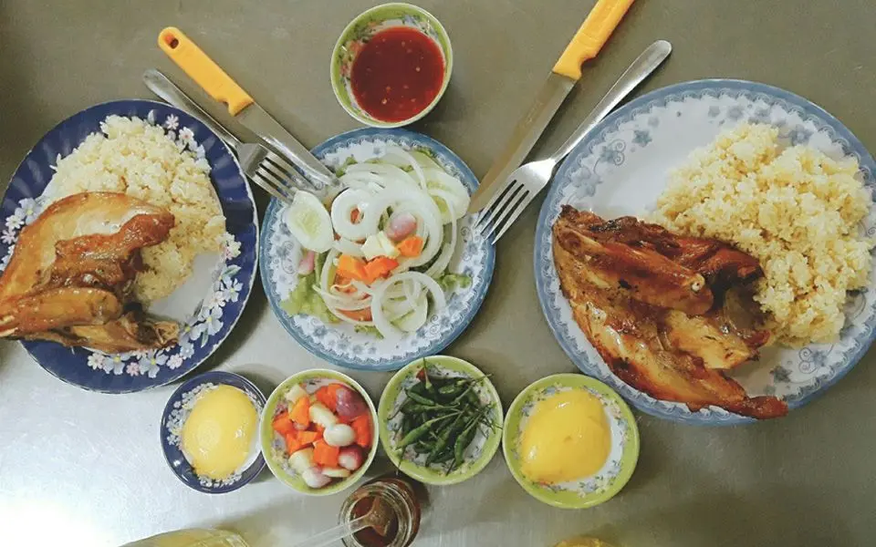 Bỏ t&uacute;i 10 địa điểm thưởng thức cơm g&agrave; Nha Trang đậm vị 2