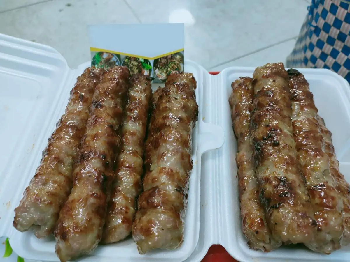 Điểm t&ecirc;n 10 qu&aacute;n nem nướng Nha Trang ngon qu&ecirc;n lối về 7