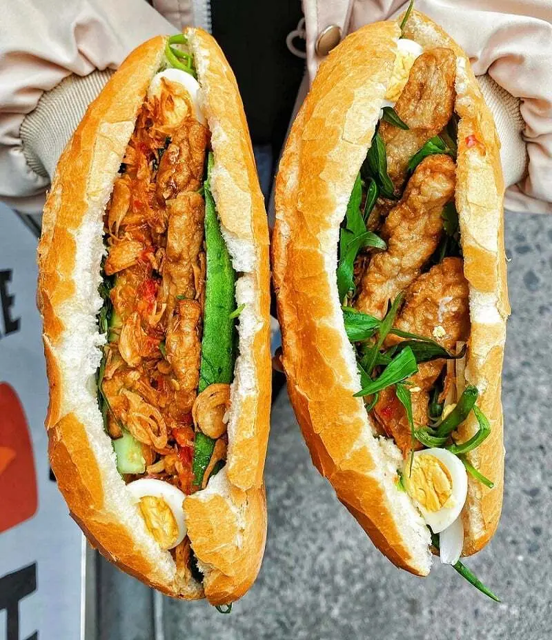 Gợi &yacute; 5 h&agrave;ng b&aacute;nh m&igrave; chả c&aacute; Nha Trang thơm ngon đậm đ&agrave; 3