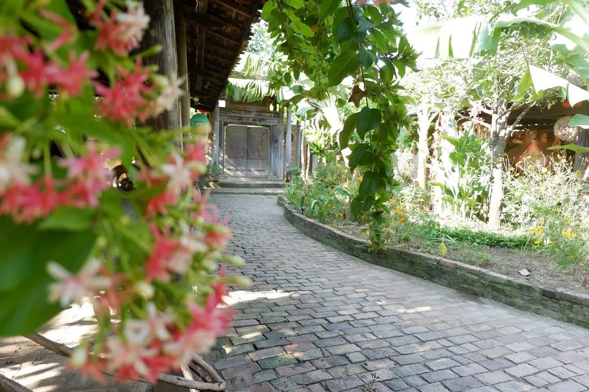 Ho&agrave;i cổ trong kh&ocirc;ng gian văn h&oacute;a - ẩm thực tại nh&agrave; h&agrave;ng Nha Trang Xưa 5
