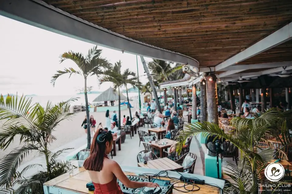 Khám phá một Nha Trang đầy màu sắc qua lăng kính vạn hoa tại Sailing Club Nha Trang 3