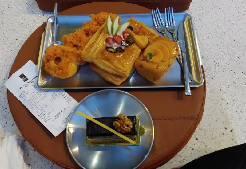 Lưu ngay top 13 tiệm b&aacute;nh m&igrave; Nha Trang nổi tiếng ngon m&ecirc; ly 2