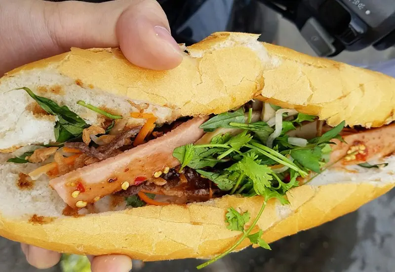 Lưu ngay top 13 tiệm b&aacute;nh m&igrave; Nha Trang nổi tiếng ngon m&ecirc; ly 6