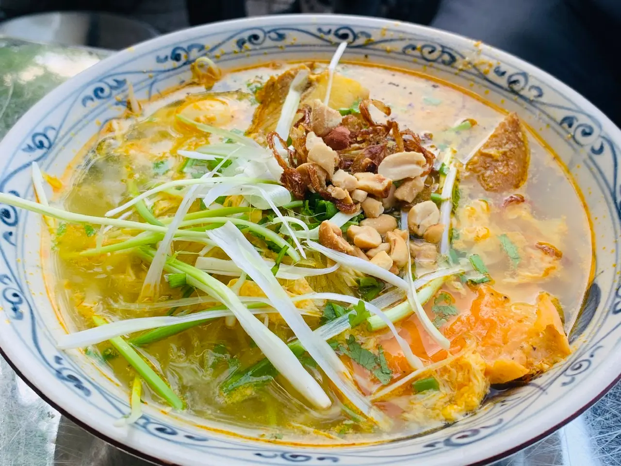 M&igrave; Quảng Nha Trang: M&oacute;n ăn tưởng quen nhưng rất mới lạ 2