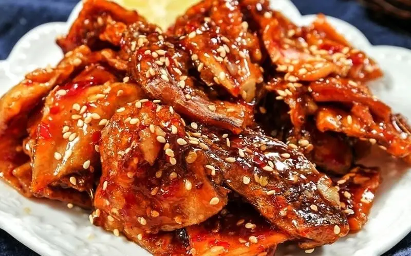 Mực rim me Nha Trang: Đặc sản cay ngọt khiến ai cũng m&ecirc; mẩn 5