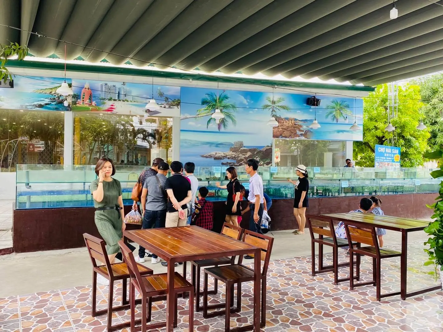 Nh&agrave; H&agrave;ng C&aacute;nh Buồm Đại Dương - Thường thức hải sản tươi sống trong kh&ocirc;ng gian rộng r&atilde;i 20