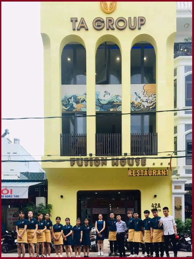 Thưởng thức v&ocirc; số m&oacute;n ăn ngon mang thương hiệu biển tại Nha Trang Fusion House 2