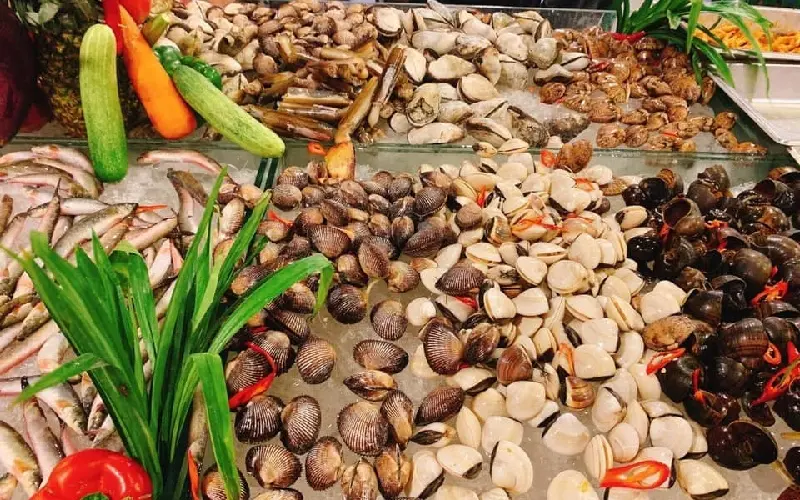 Top 10 qu&aacute;n buffet hải sản Nha Trang ngon &ldquo;ngất ng&acirc;y&rdquo; 8