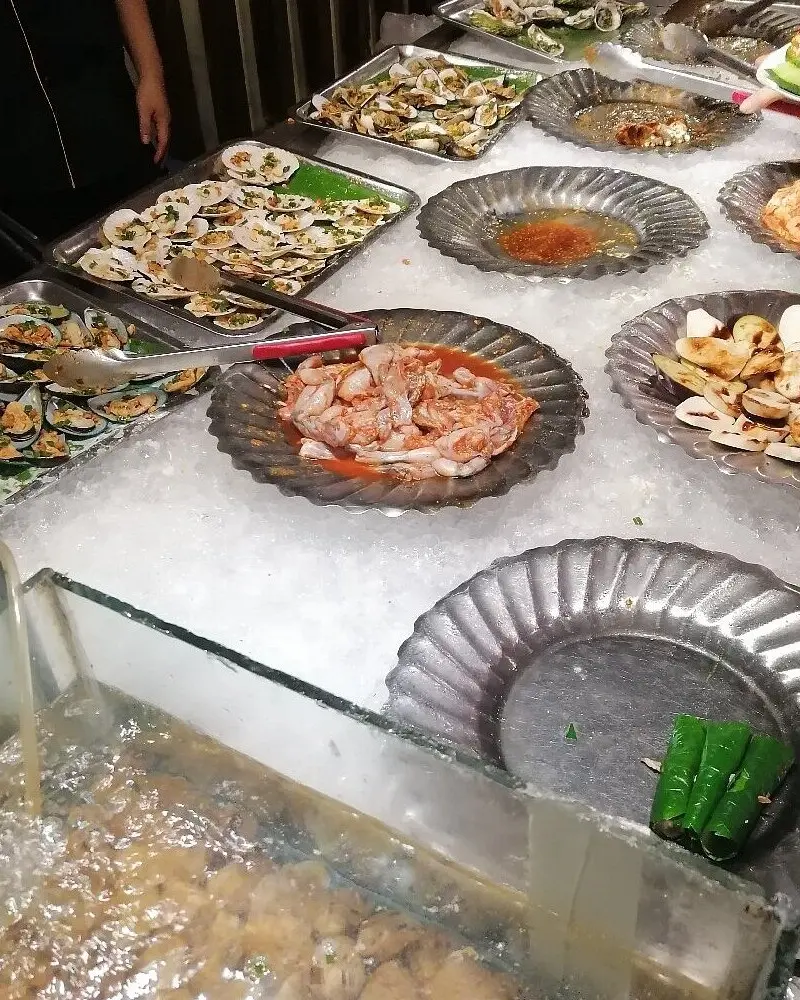 Top 10 qu&aacute;n buffet hải sản Nha Trang ngon &ldquo;ngất ng&acirc;y&rdquo; 6