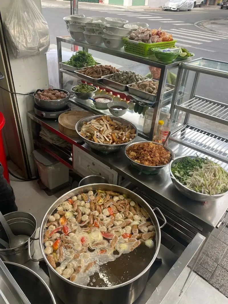 Top 14 qu&aacute;n b&uacute;n c&aacute; Nha Trang ngon nức nở 7