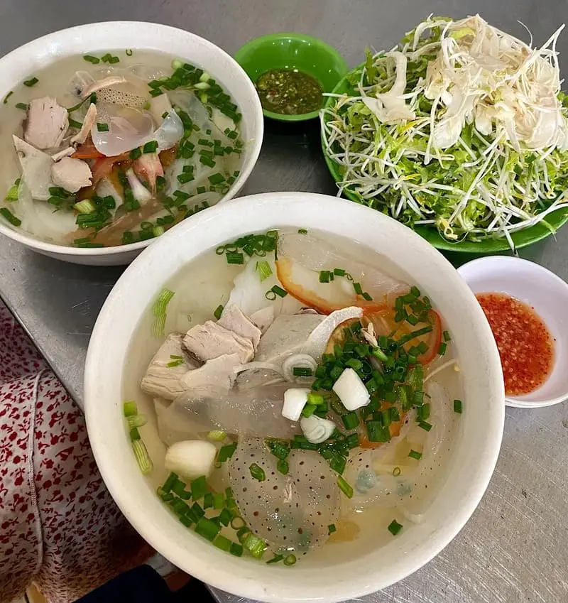 Top 14 qu&aacute;n b&uacute;n c&aacute; Nha Trang ngon nức nở 11