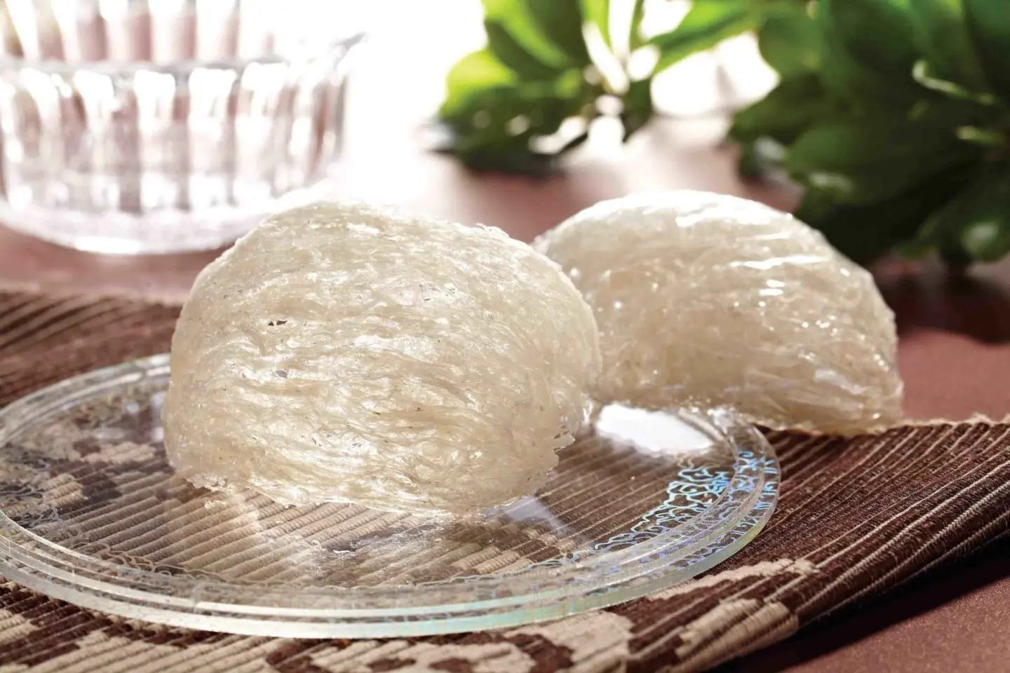 Yến sào - Sản vật quý giá từ những mỏm đá cheo leo ngoài khơi xa 3