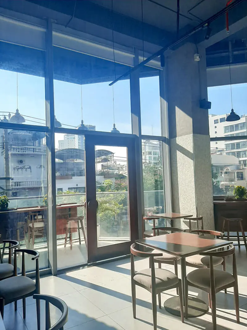 A'DOR COFFEE, qu&aacute;n cafe nha trang với kh&ocirc;ng gian si&ecirc;u xịn 6