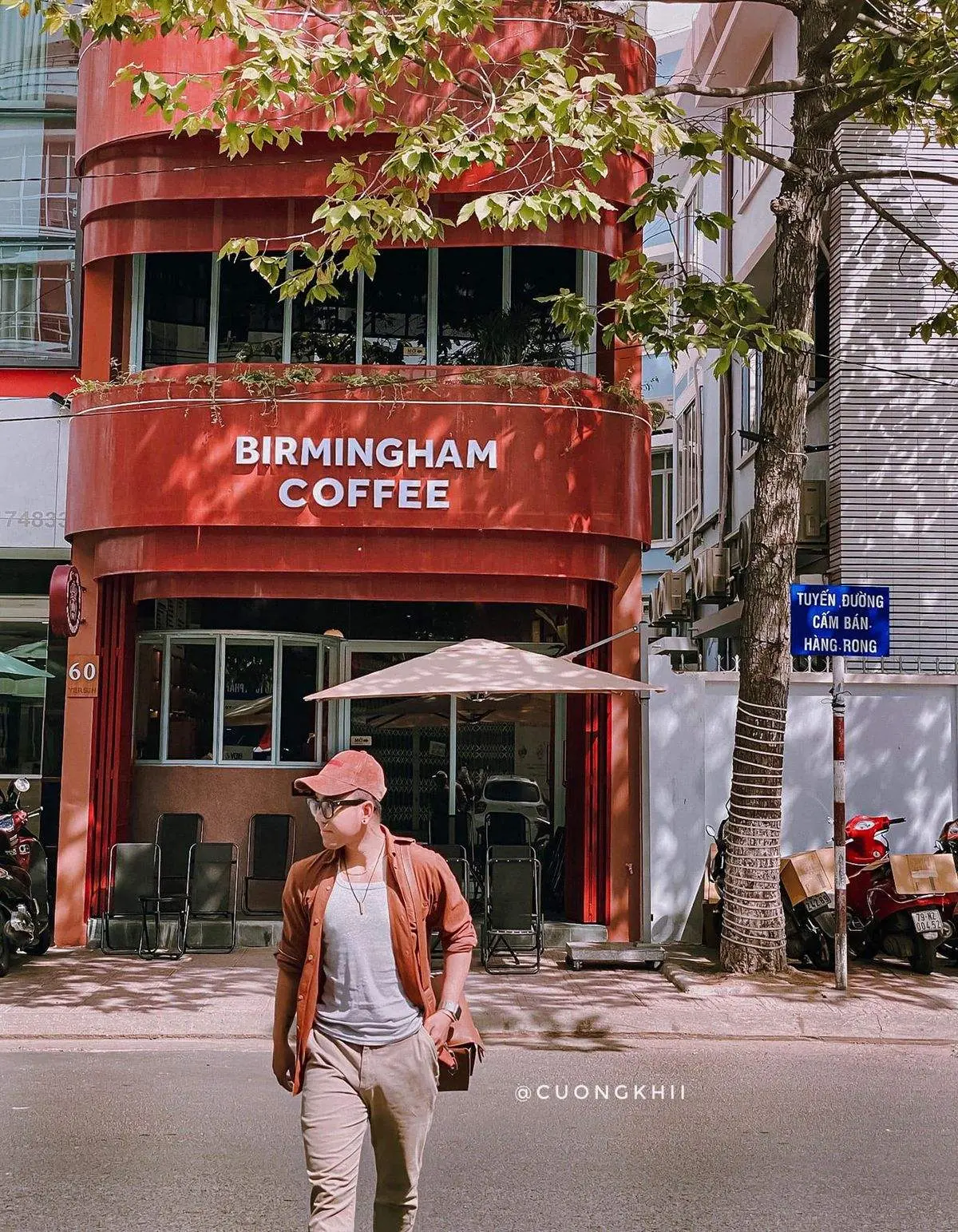 C&oacute; một Birmingham Coffee cực chất qua g&oacute;c m&aacute;y của Cường Quốc Phạm 2