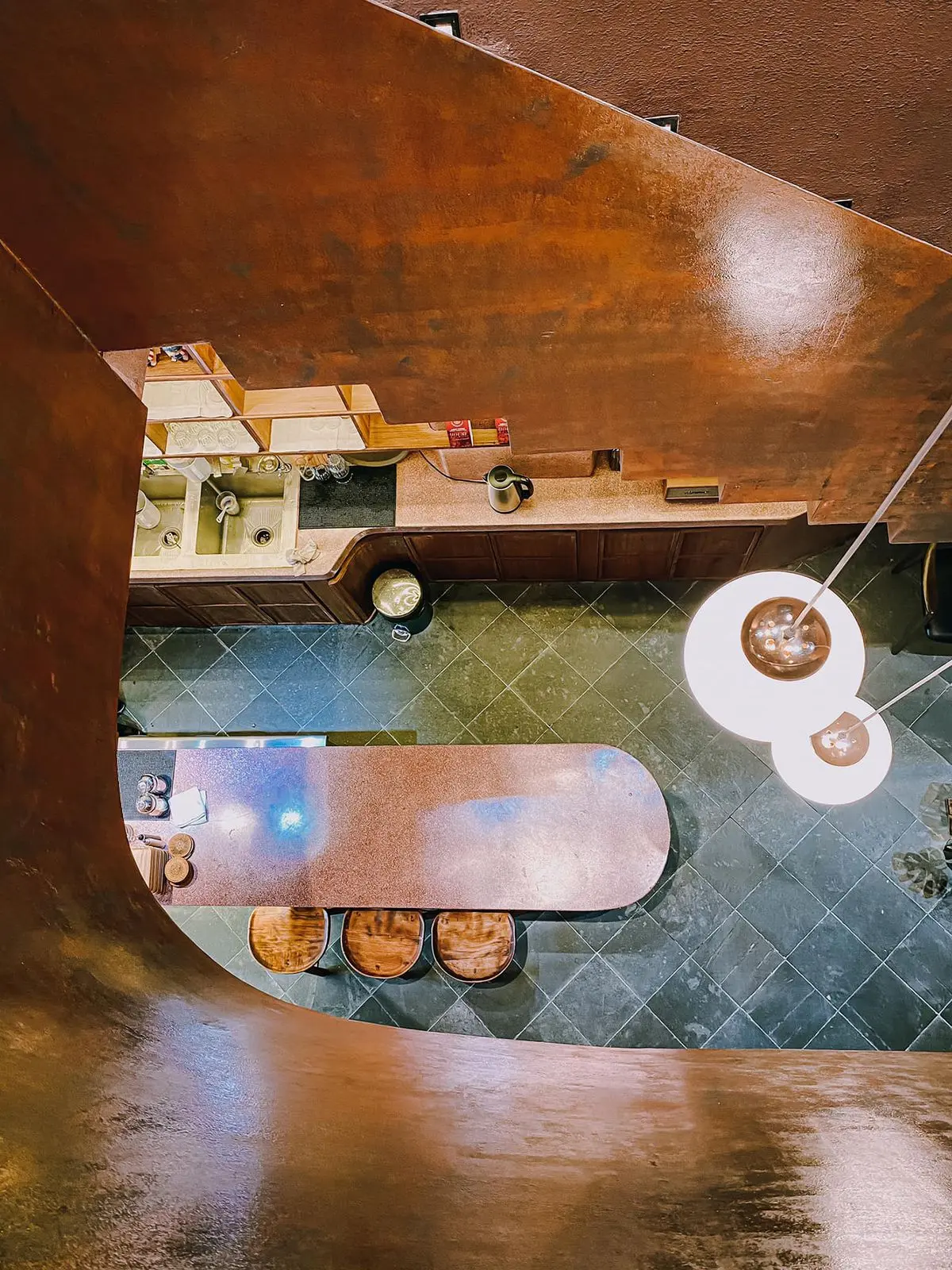 C&oacute; một Birmingham Coffee cực chất qua g&oacute;c m&aacute;y của Cường Quốc Phạm 13