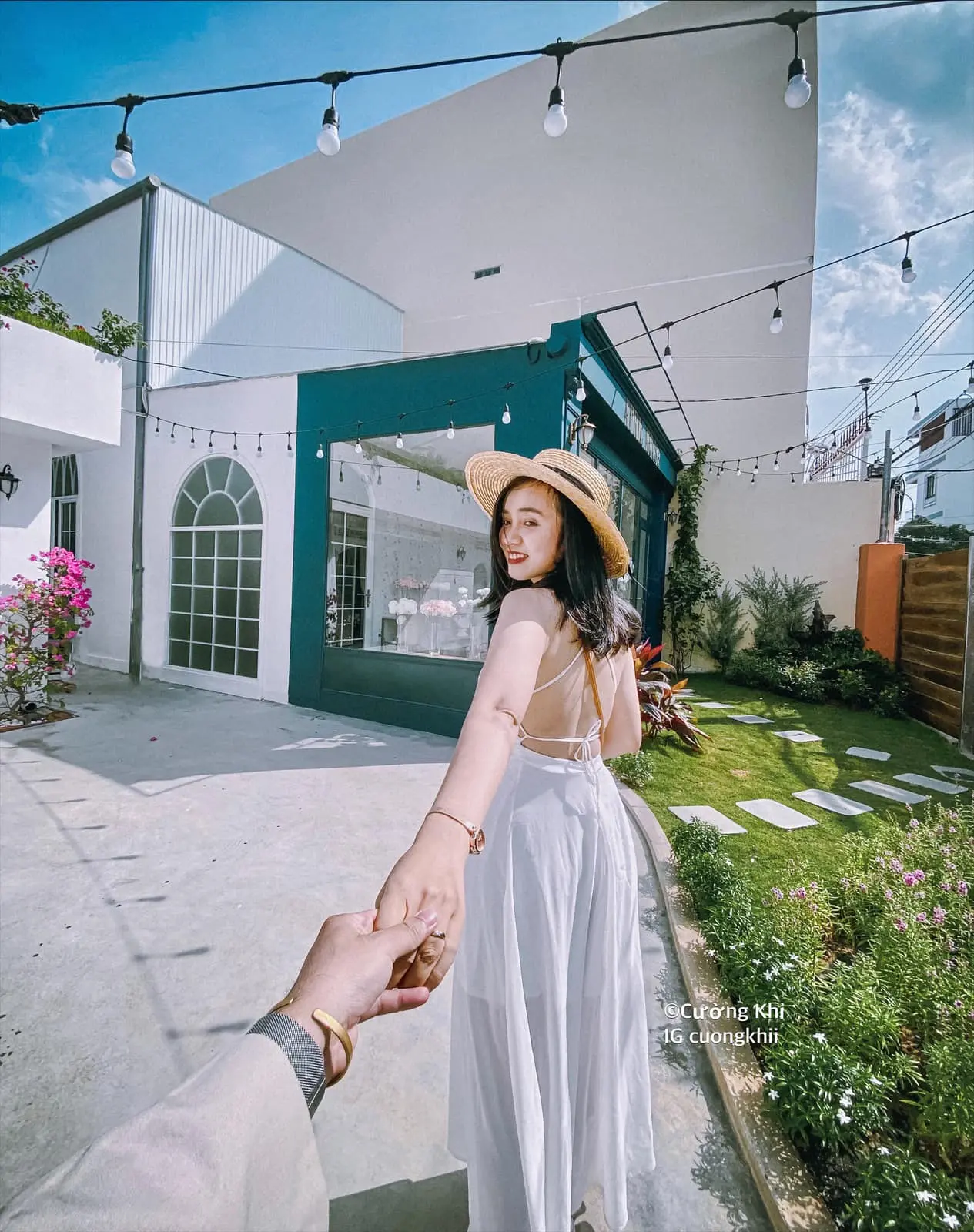 C&ugrave;ng theo ch&acirc;n blogger Phạm Quốc Cường đến Phim trường Nh&agrave; Th&aacute;ng Tư tại Nha Trang 6