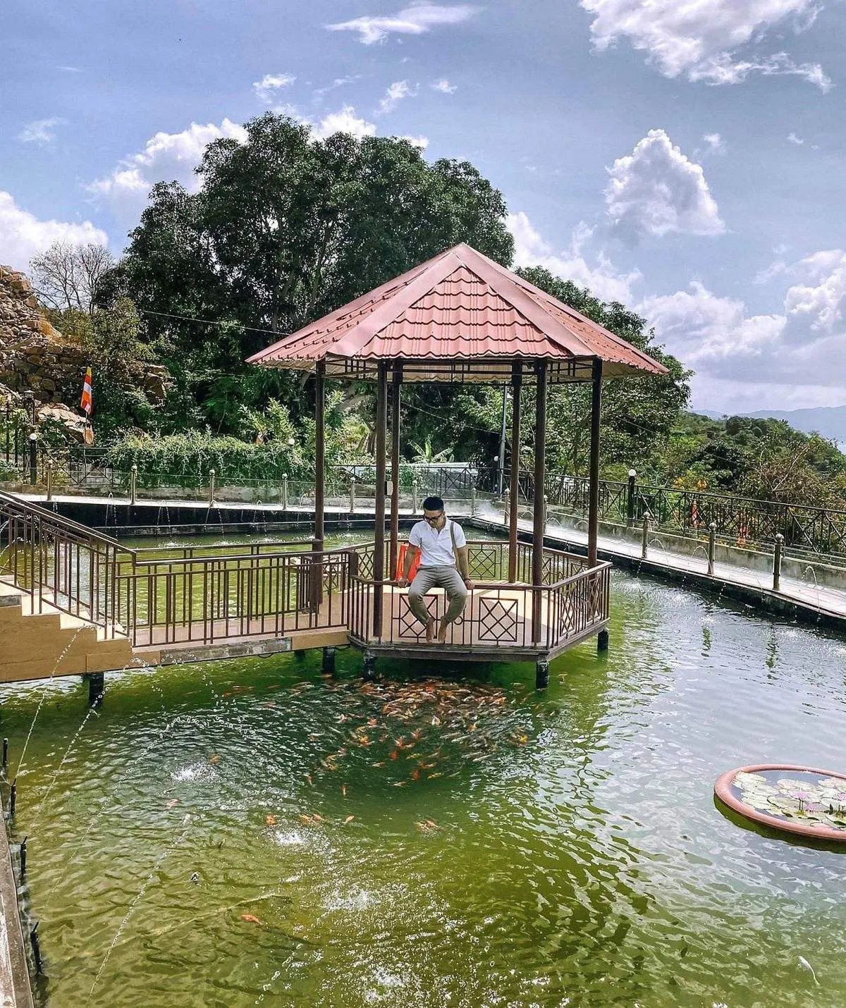 Một ch&uacute;t y&ecirc;n b&igrave;nh cho ng&agrave;y đầu năm c&ugrave;ng Cường Quốc Phạm tại Ch&ugrave;a Ba Đảo Nha Trang 10