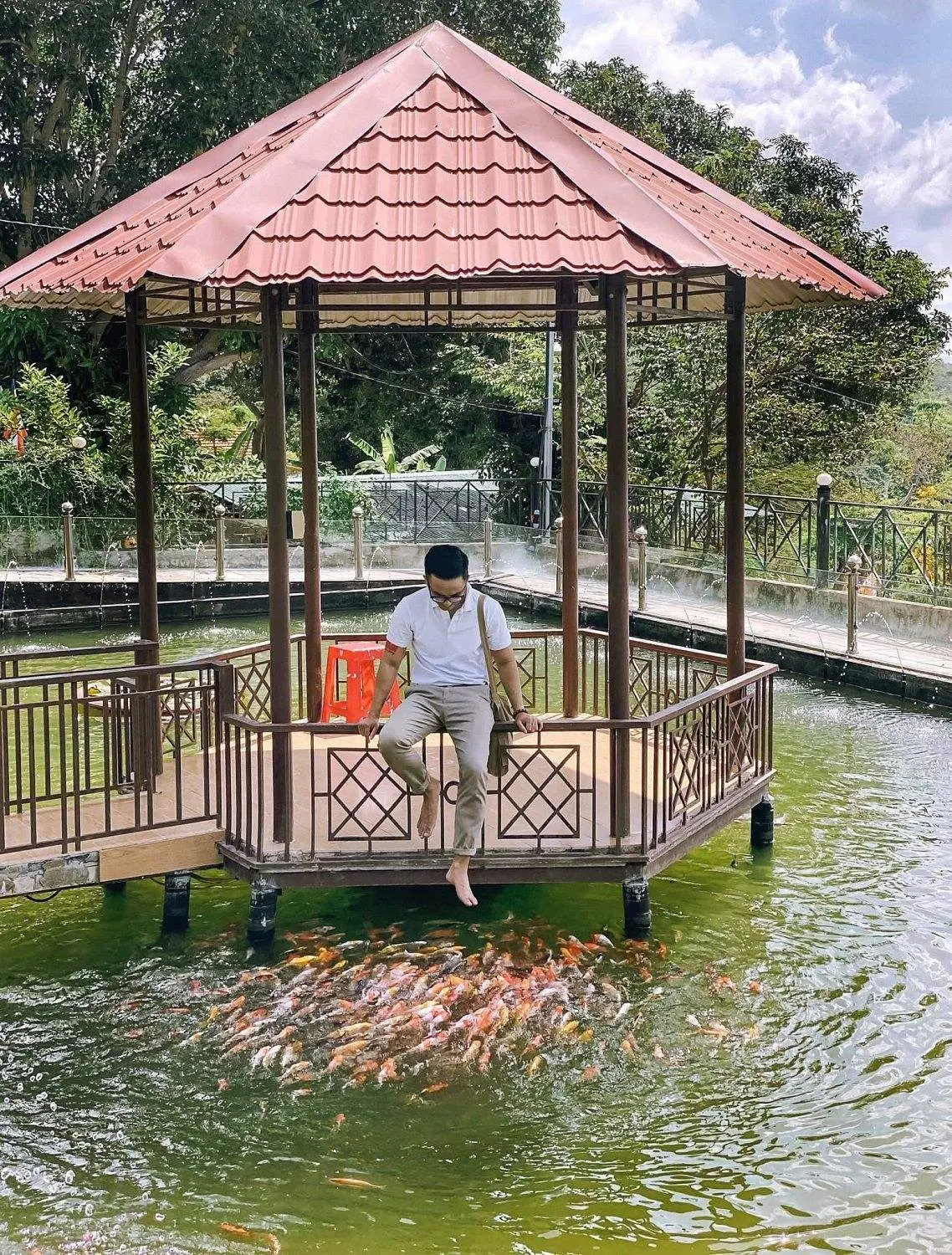 Một ch&uacute;t y&ecirc;n b&igrave;nh cho ng&agrave;y đầu năm c&ugrave;ng Cường Quốc Phạm tại Ch&ugrave;a Ba Đảo Nha Trang 4