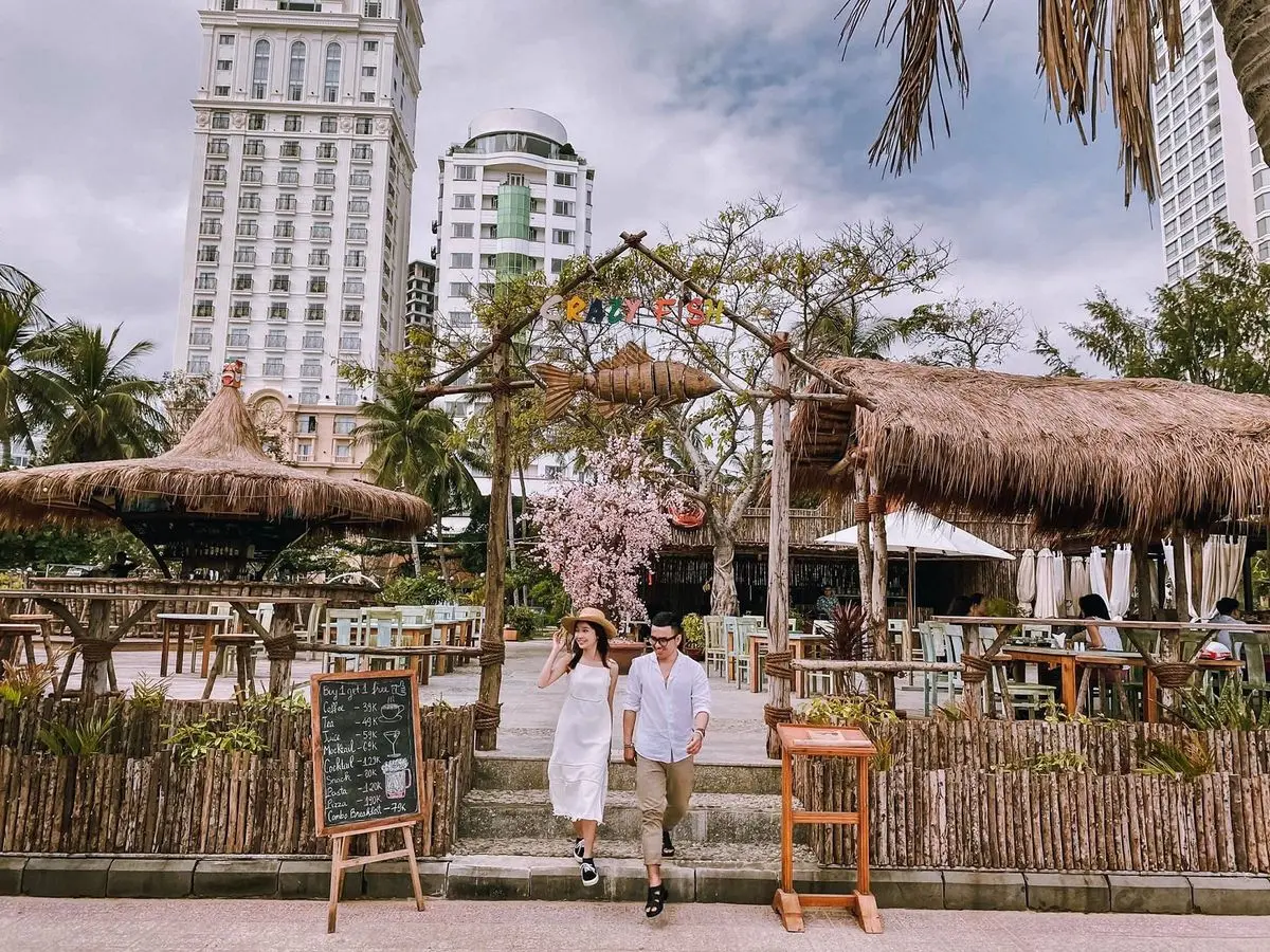 Nơi &ldquo;ẩn trốn&rdquo; tuyệt vời tựa chốn Hawaii của Cường Quốc Phạm tại Coffee Crazy Fish Nha Trang 15